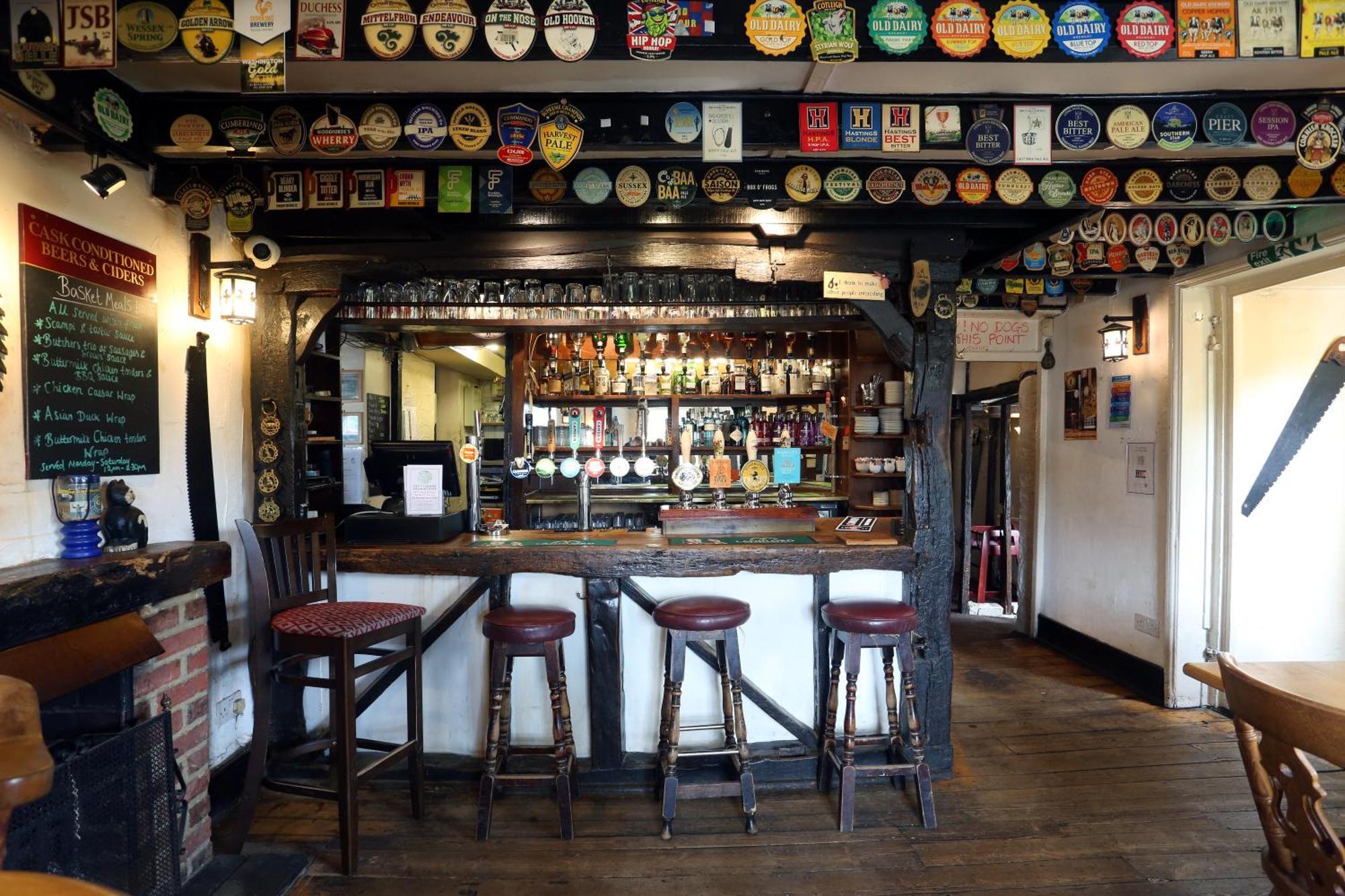 Two Sawyers Hotel Pett Buitenkant foto