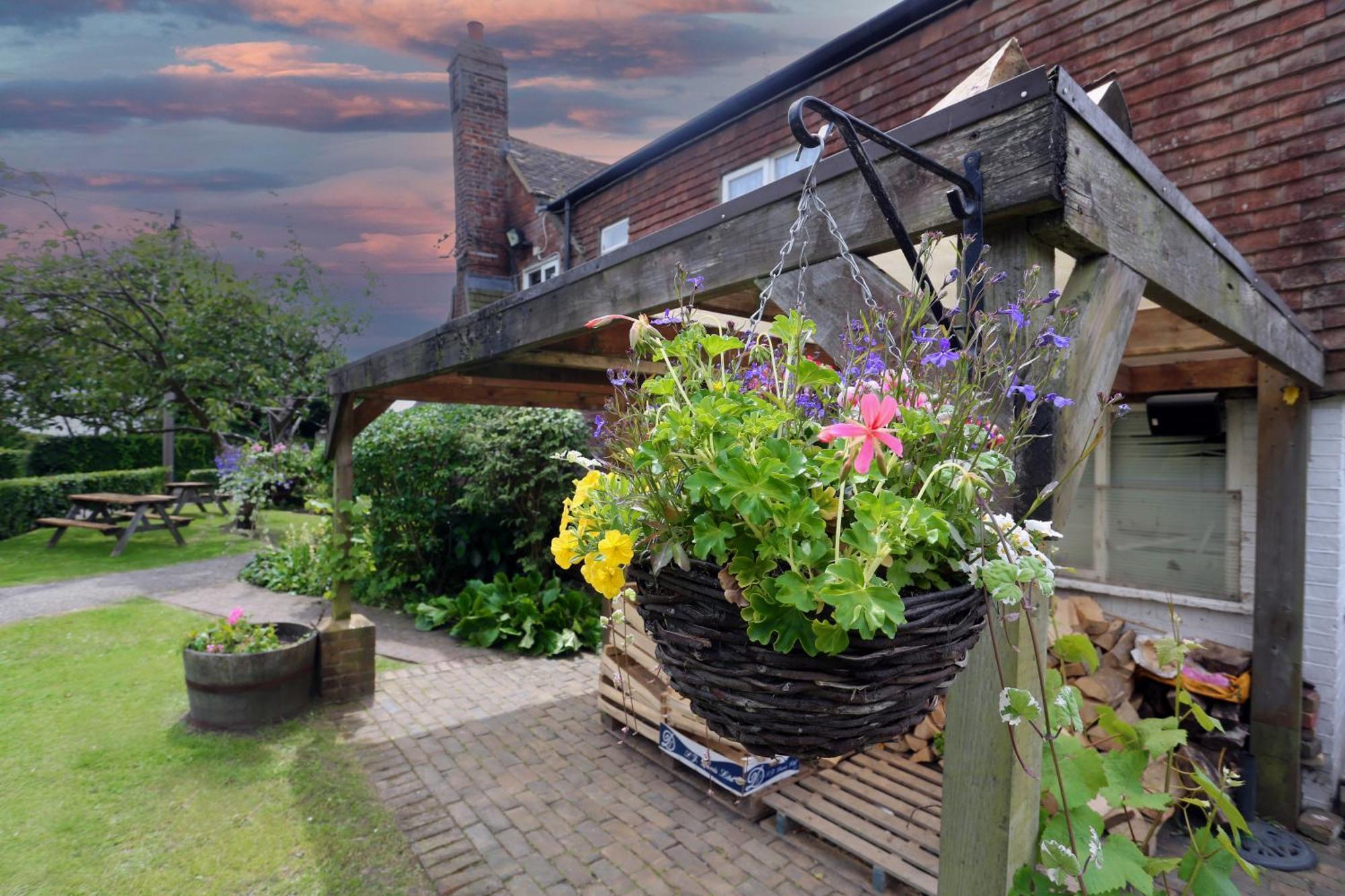 Two Sawyers Hotel Pett Buitenkant foto