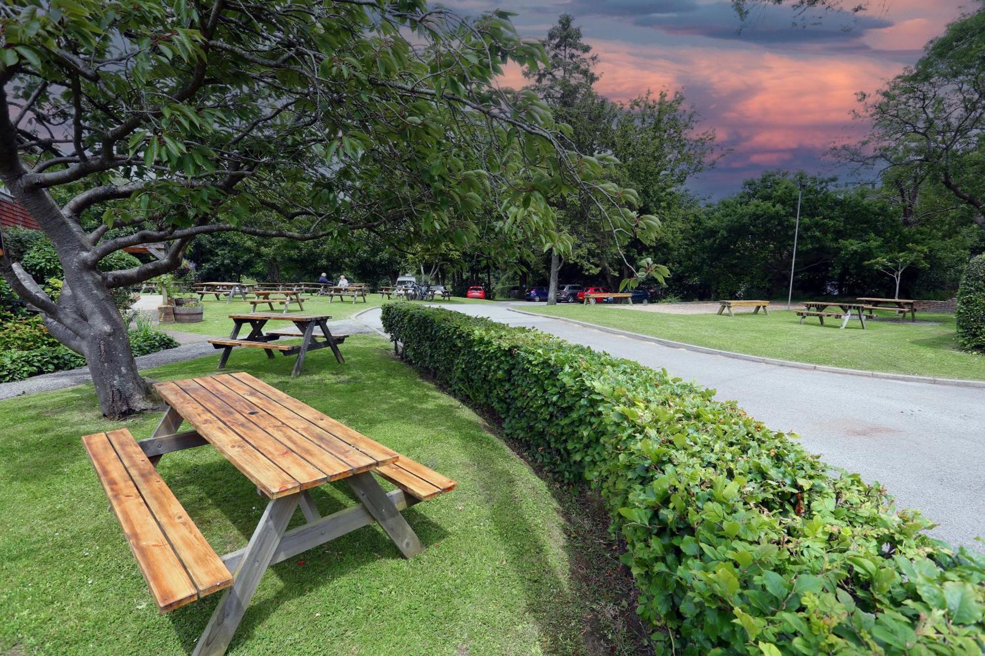 Two Sawyers Hotel Pett Buitenkant foto
